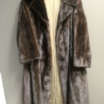 807 8388 FUR COAT